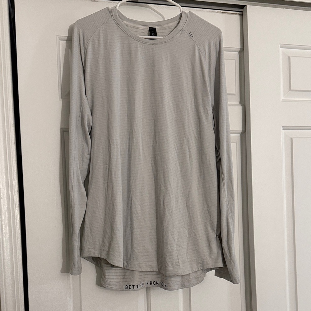Lululemon Light Gray Long Sleeve
